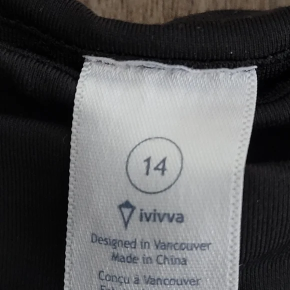 Ivivva Leggings (Graffiti Design*) - Picture 2 of 3